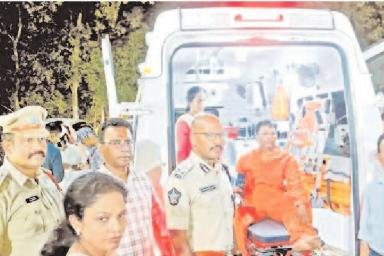 ఆచూకీ దొరకని మత్స్యకారులు